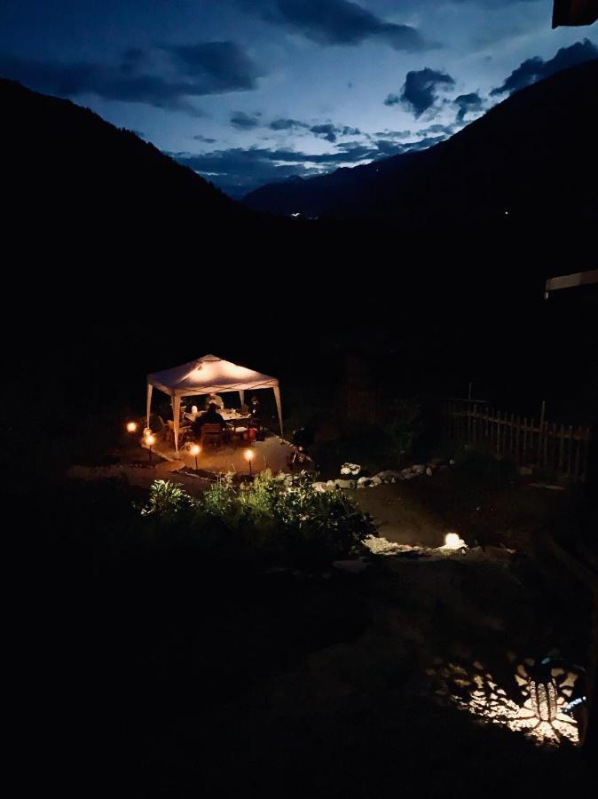Casa Pasch - Boutique Bed And Breakfast In Cumpadials Sumvitg Exterior foto